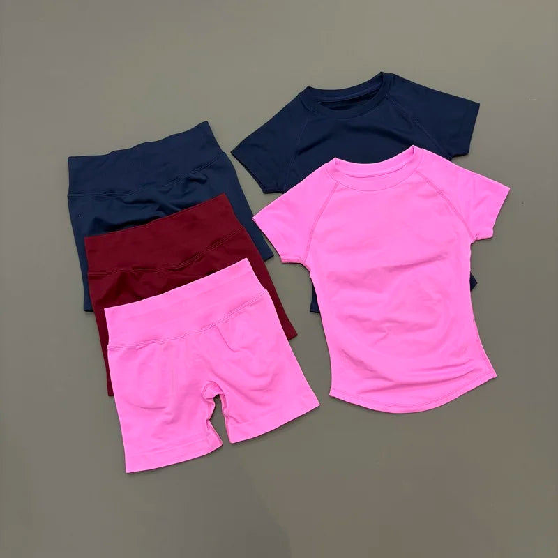 Conjunto Fitness Feminino 2 Peças | Camiseta Manga Curta e Shorts Canelado Cintura Alta | Empina Bumbum